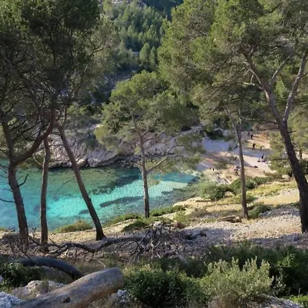 La Grande Bastide Piscine Et Tennis Collectif * Cassis